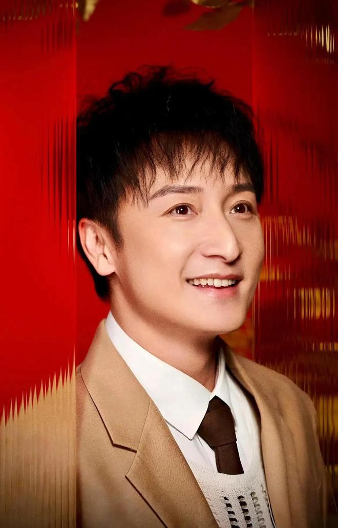 申的生育哲学：这才是人间清醒天花板！开元ky棋牌随缘式备孕成顶流？方力(图2)