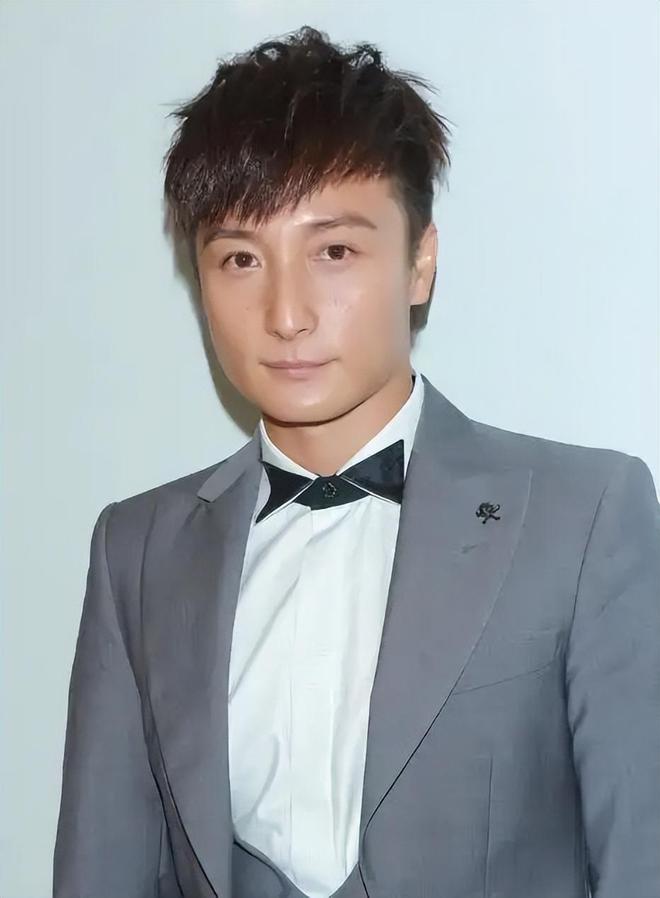 申的生育哲学：这才是人间清醒天花板！开元ky棋牌随缘式备孕成顶流？方力(图3)